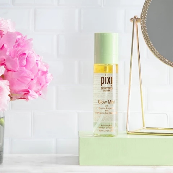 Pixi Other - Nwt Pixi Glow Mist